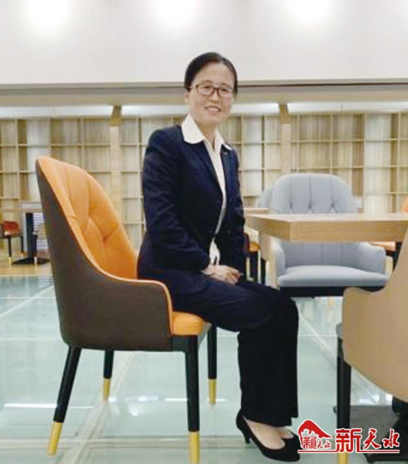 王斌丽 33221 211.jpg